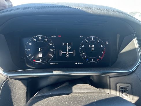 Used 2020 Land Rover Range Rover Sport HSE Dynamic image 5