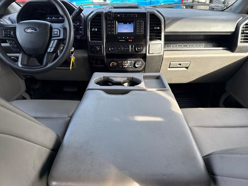 Used 2022 Ford F350 XL w/ Power Equipment Group image 13
