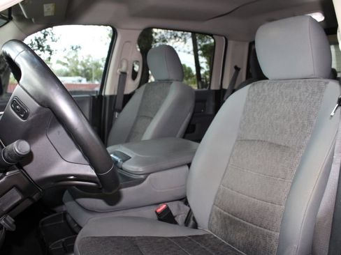 Used 2018 RAM 1500 Big Horn AWD/4WD image 7