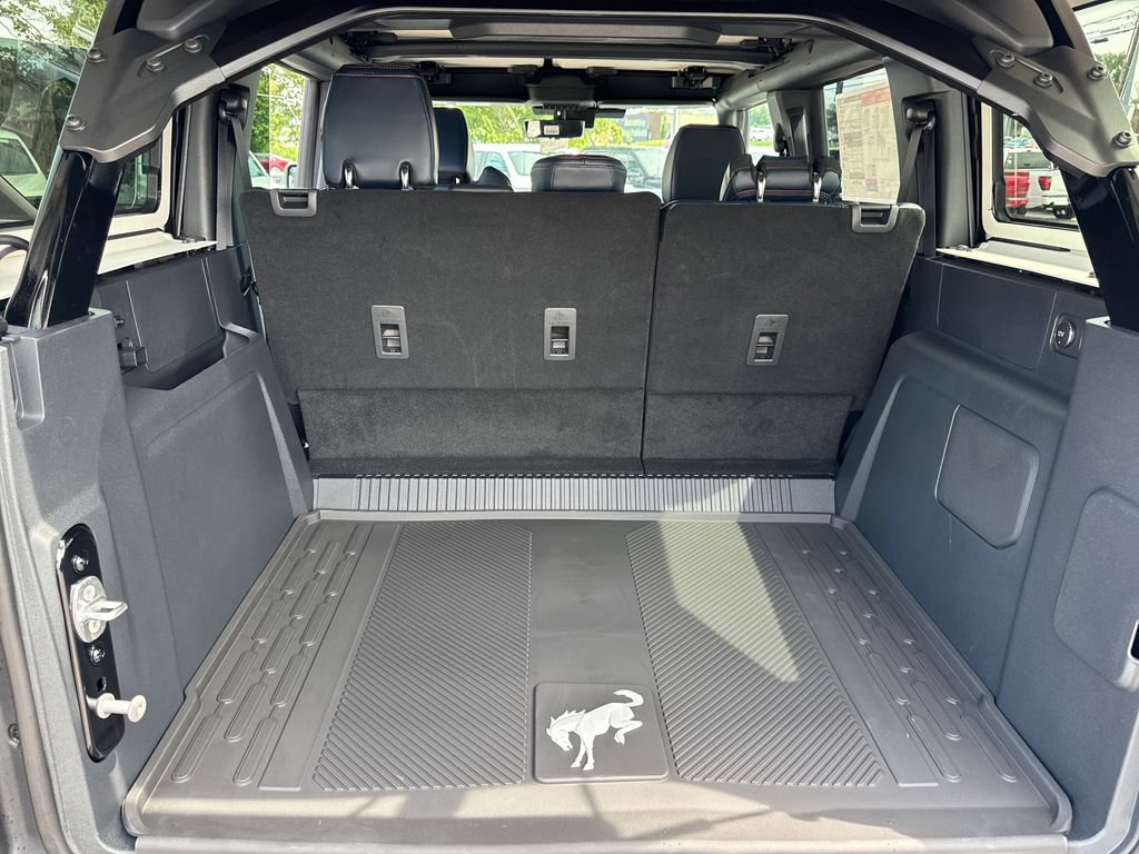 New 2026 Ford Bronco Raptor w/ Interior Carbon Fiber Pack AWD/4WD image 14