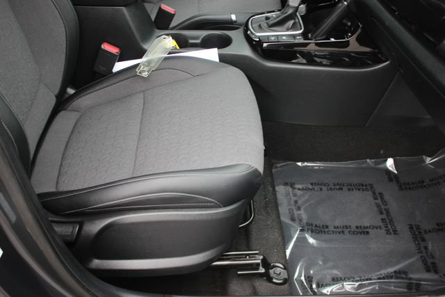 Used 2024 Kia Seltos S AWD/4WD image 32