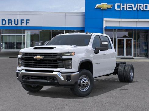 New 2026 Chevrolet Silverado 3500 W/T image 6