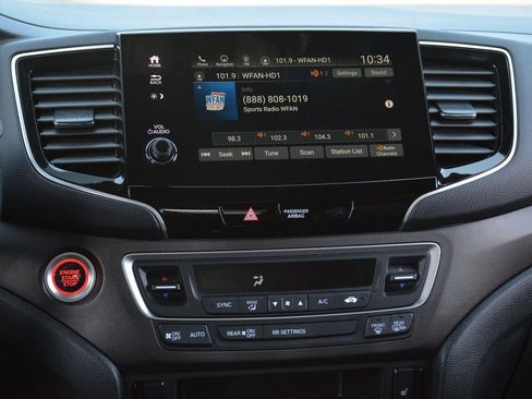 Used 2023 Honda Passport TrailSport image 12