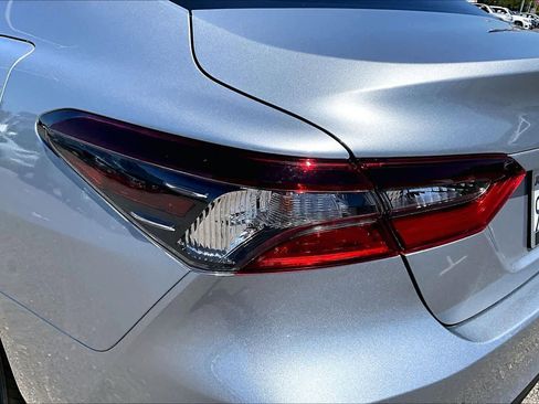 Used 2024 Toyota Camry LE w/ Convenience Package FWD image 28