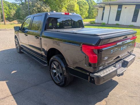 Used 2023 Ford F150 Lightning Lariat w/ Equipment Group 511A High image 4