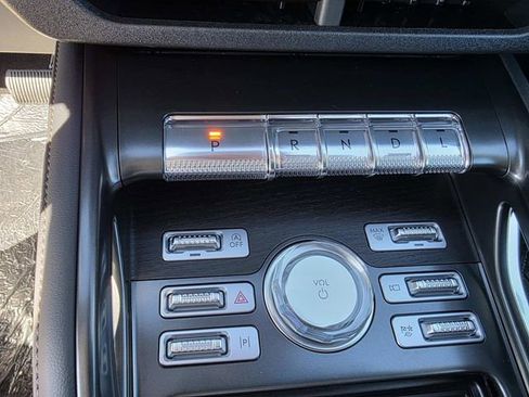 New 2026 Lincoln Nautilus Reserve w/ Jet Appearance Package image 11