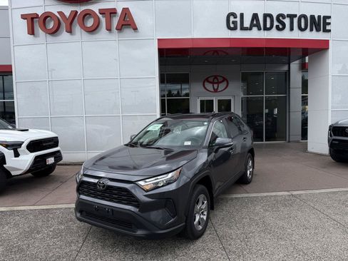 Used 2025 Toyota RAV4 XLE w/ Convenience Package AWD/4WD image 1