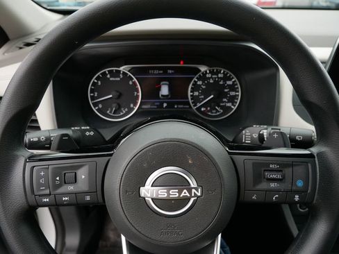 Used 2022 Nissan Rogue SV AWD/4WD image 24