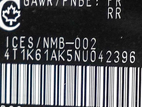 Used 2022 Toyota Camry XSE FWD image 26