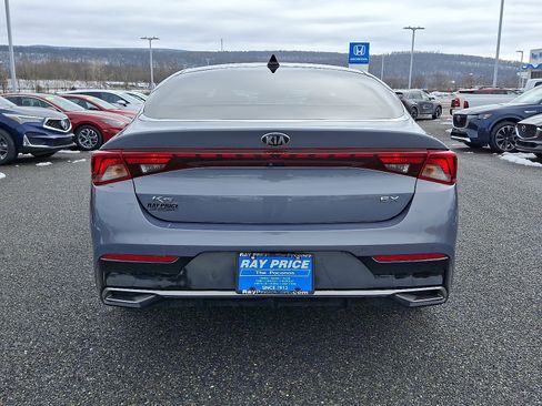 Used 2021 Kia K5 EX image 5