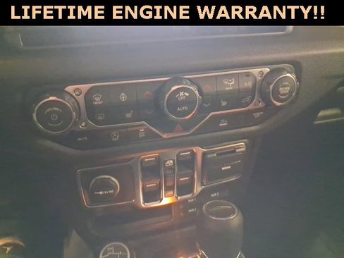 New 2026 Jeep Gladiator Sport image 15