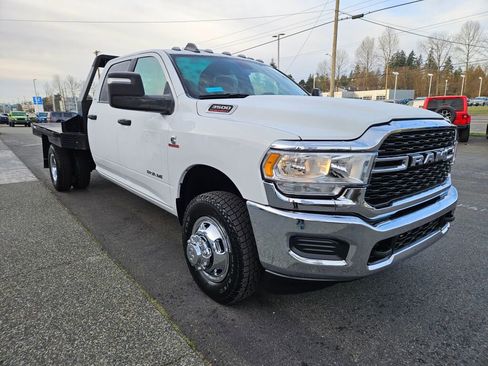 Used 2024 RAM 3500 SLT w/ Quick Order Package 2YG SLT image 7