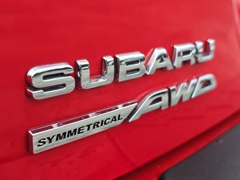 Used 2024 Subaru Crosstrek 2.0i Premium image 9