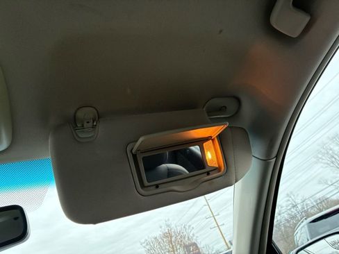 Used 2012 Ford Fusion Hybrid image 40