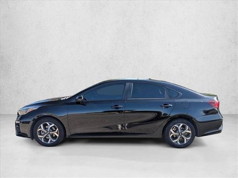 Used 2020 Kia Forte LXS FWD image 9