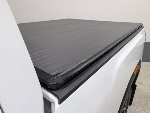 Used 2022 GMC Sierra 2500 AT4 w/ AT4 Premium Plus Package image 10