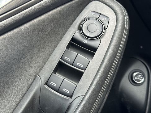 Used 2023 Buick Encore GX Select w/ Sport Touring Package image 15