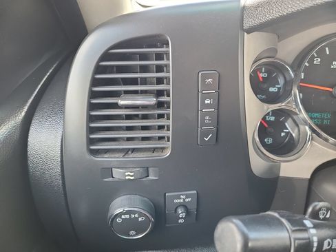Used 2012 Chevrolet Silverado 3500 LT w/ Interior Plus Package AWD/4WD image 21