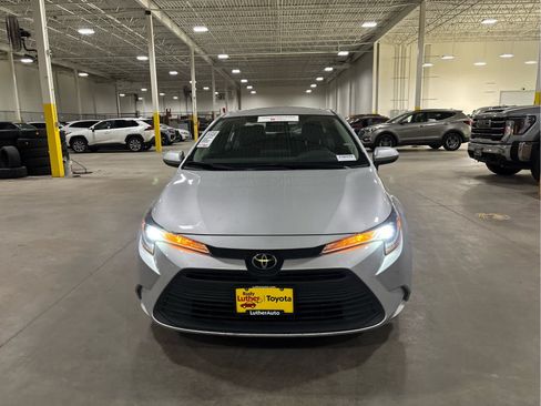 Certified 2024 Toyota Corolla LE FWD image 2