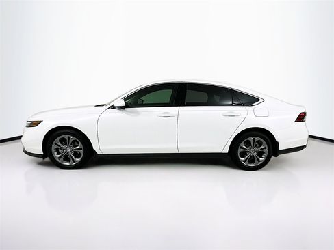 Certified 2024 Honda Accord EX image 8