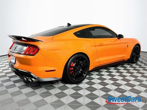 Used 2020 Ford Mustang Shelby GT500 w/ Technology Package RWD image 7