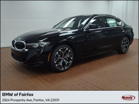 Used 2026 BMW 330i Sedan w/ Premium Package RWD image 1