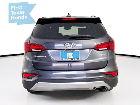 Used 2018 Hyundai Santa Fe Sport w/ 2.4L Value Package 02 FWD image 7