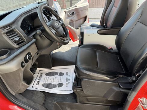 Used 2020 Ford Transit 250 Medium Roof RWD image 18