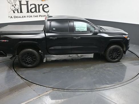 New 2026 Chevrolet Colorado W/T w/ WT Custom Package image 17