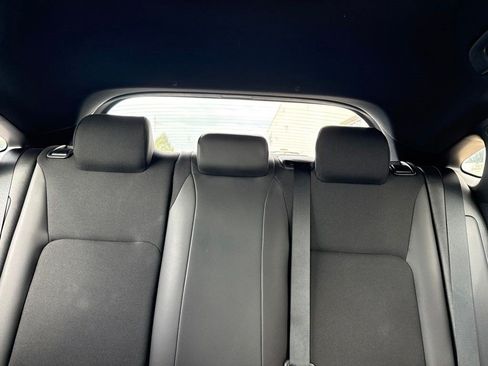 Used 2025 Honda Civic Sport image 9