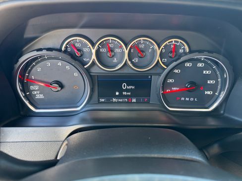 Used 2020 Chevrolet Silverado 1500 RST image 10