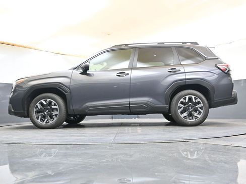 Certified 2025 Subaru Forester Premium AWD/4WD image 32