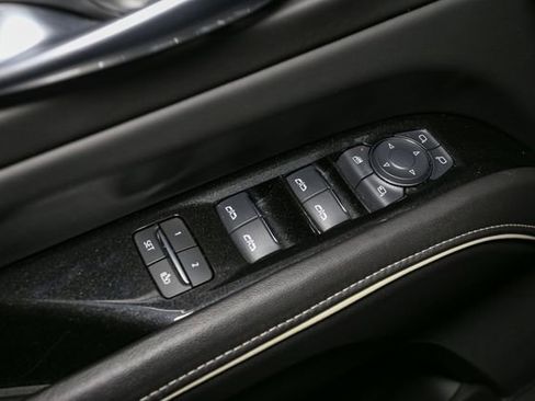 Used 2024 Cadillac Escalade ESV Sport Platinum w/ LPO, ONYX Package image 44