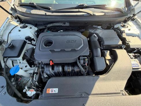 Used 2016 Hyundai Sonata SE w/ Cargo Package FWD image 29