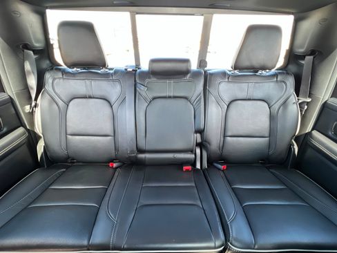 Used 2024 RAM 1500 Limited AWD/4WD image 24