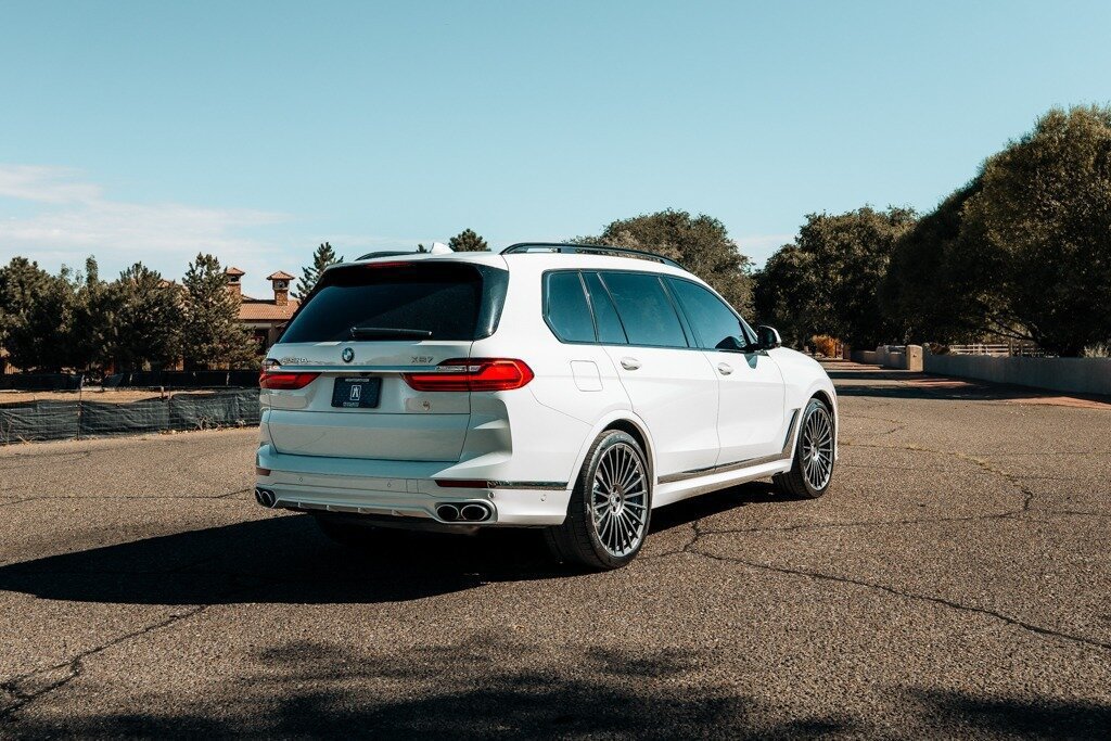 Used 2022 BMW ALPINA XB7 AWD/4WD image 7