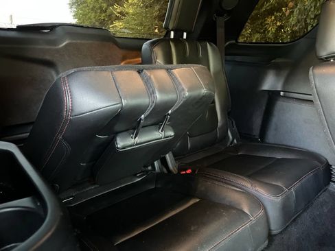 Used 2018 Ford Explorer Sport w/ Equipment Group 401A AWD/4WD image 46