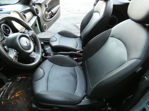 Used 2014 MINI Cooper S image 38