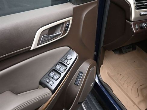 Used 2018 GMC Yukon XL Denali image 14