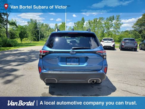 Certified 2025 Subaru Forester Limited AWD/4WD image 4