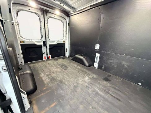 Used 2020 Ford Transit 250 Medium Roof RWD image 11