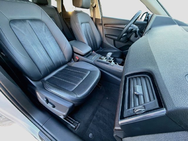 Used 2022 Audi Q5 2.0T Premium w/ Convenience Package AWD/4WD image 13