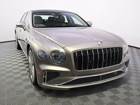 New 2026 Bentley Flying Spur Plug-In Hybrid image 9