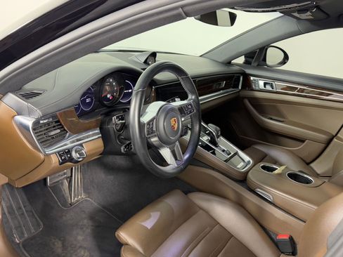 Used 2018 Porsche Panamera 4S image 4