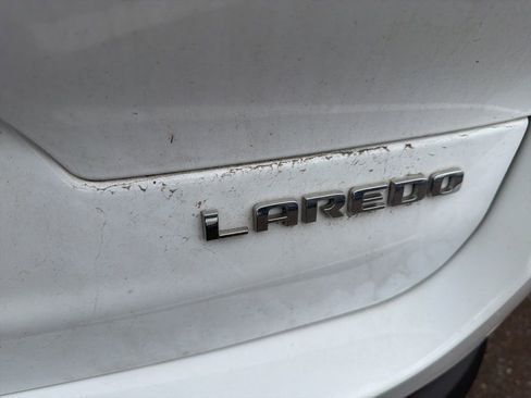 Used 2023 Jeep Grand Cherokee L Laredo AWD/4WD image 7