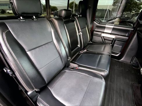Used 2017 Ford F150 Lariat w/ Equipment Group 502A Luxury AWD/4WD image 18