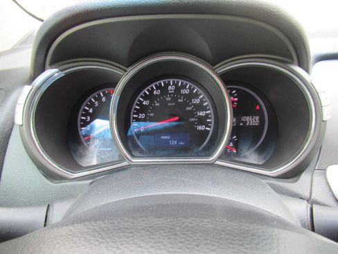 Used 2012 Nissan Murano SV image 13