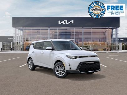 New 2025 Kia Soul LX