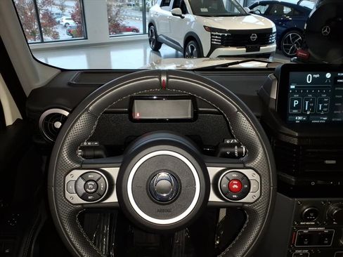 Used 2024 INEOS Grenadier Fieldmaster Edition image 30