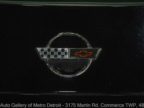 Used 1996 Chevrolet Corvette Coupe RWD image 33